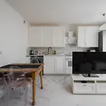 Homely By Bookinghost Nowy Dwór Mazowiecki