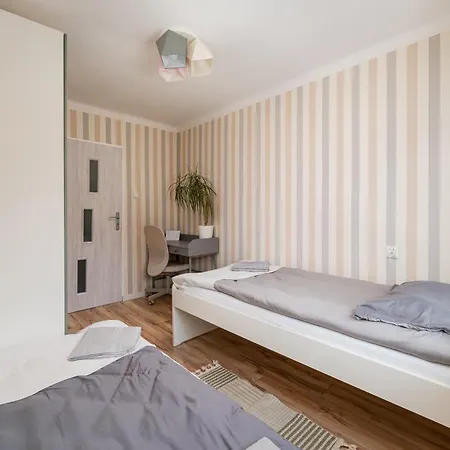 Homely By Bookinghost * Nowy Dwór Mazowiecki