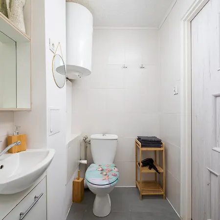 Homely By Bookinghost 公寓 Nowy Dwór Mazowiecki