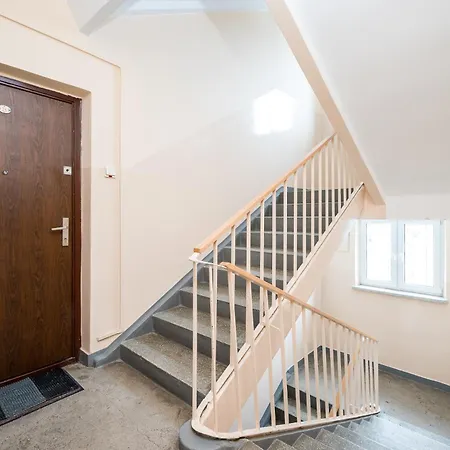 Homely By Bookinghost * Nowy Dwór Mazowiecki